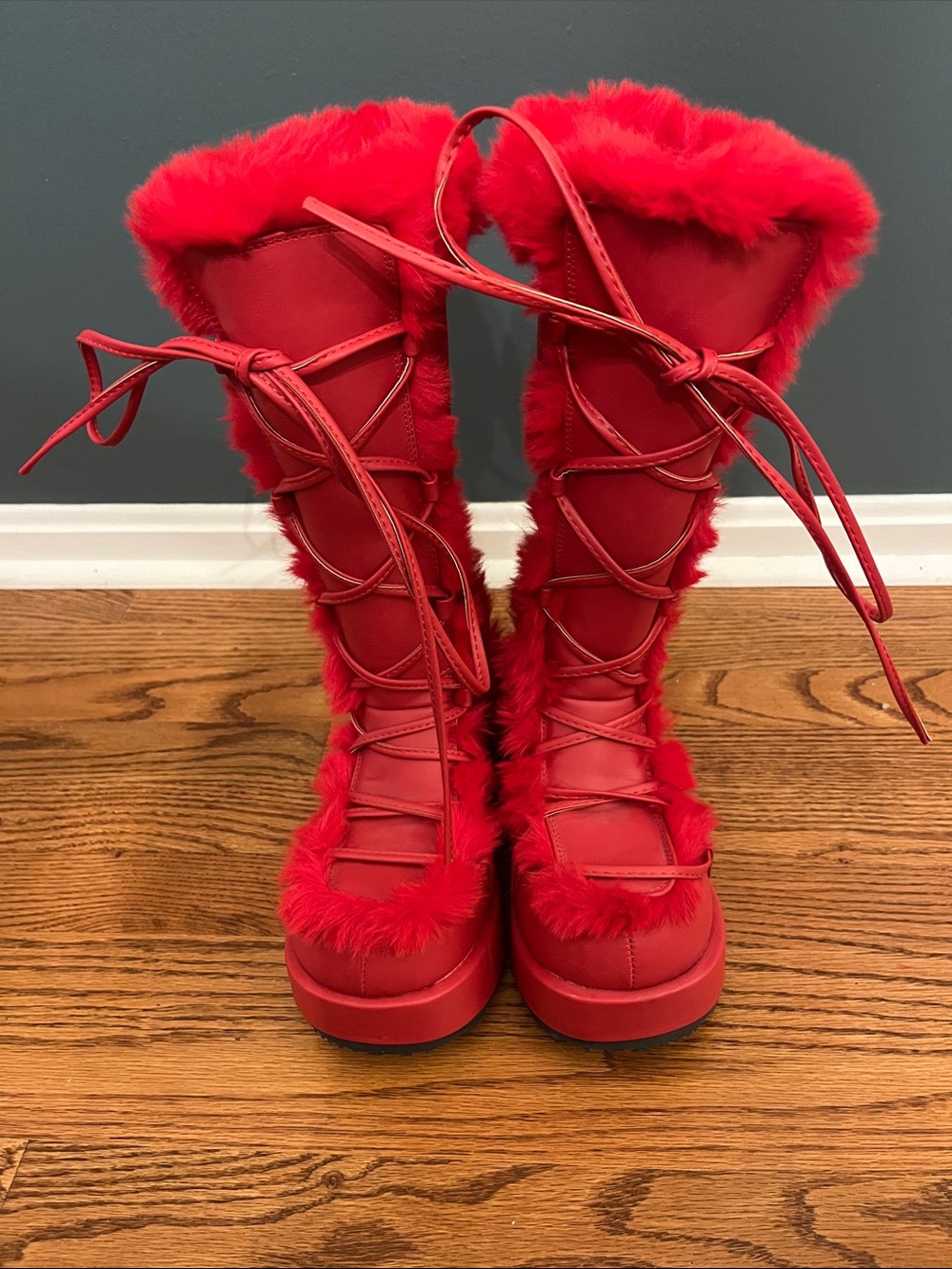 Demonia Cubby-311 Red Faux Fur Boots size 7
